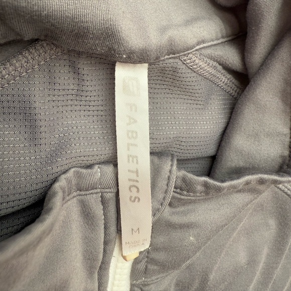 Fabletics Women’s medium white and gray jacket - Picture 4 of 13